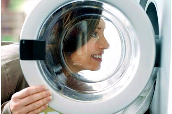 Vệ sinh lồng máy và máy giặt - Cách bảo quản máy giặt lâu bền hơn 10 năm