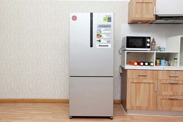 Thiết kế tinh tế, bắt mắt của tủ lạnh Panasonic NR-BX418VSVN 