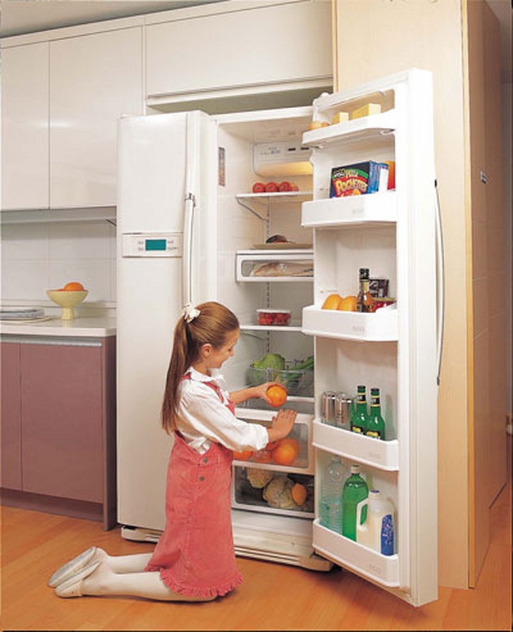 Do người dùng tủ lạnh mở tủ lạnh liên tục